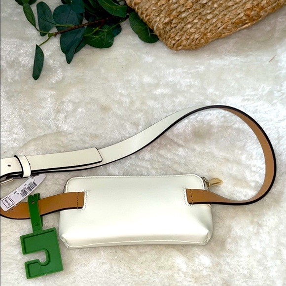 Kate Spade Saffiano leather zip top belt bag - Picture 4 of 8